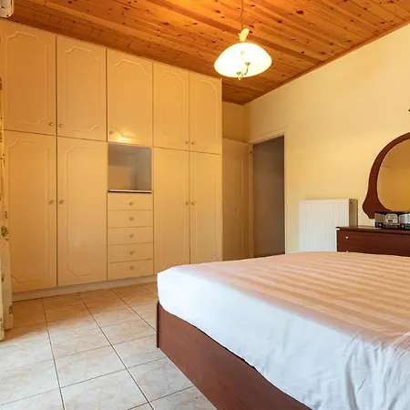 Chalet Mountain Retreat Kalamata